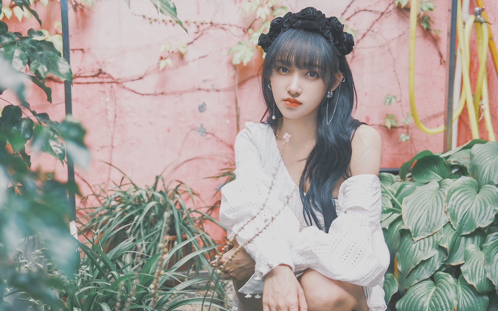 爱游戏体育官方网站-“夜幕下的极速：夜间赛段的惊险刺激”，夜幕下的城