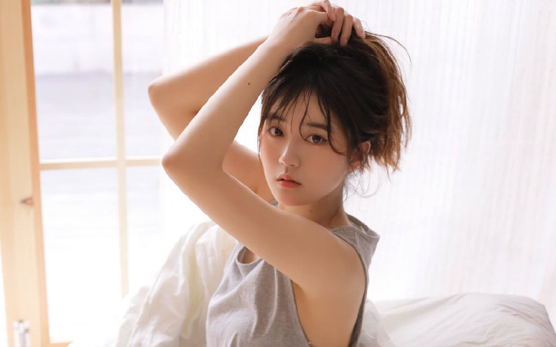 爱游戏体育在线赛事-中超联赛冠军归属悬念升级,引发球迷热议,中超冠军球队