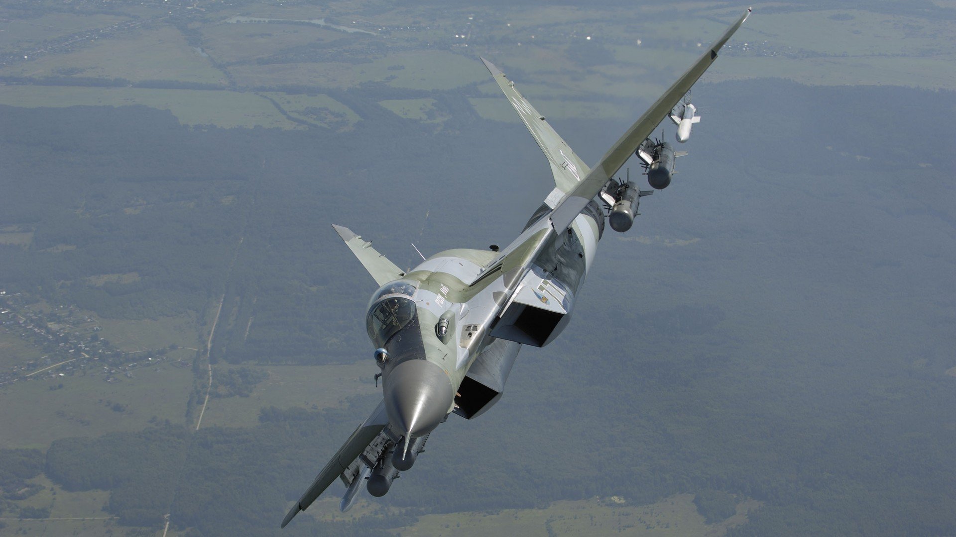 爱游戏体育网页版-国际足球赛事逐步常态化,竞技水平显著提升,国际足球比赛的比赛时间是多少